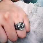 Arcadia Hexa – Hexagonal Signet Ring with Vintage Royal Detailing - Image 6